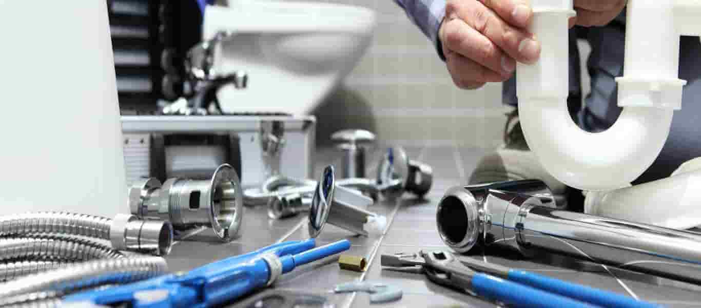 instalatér topenář